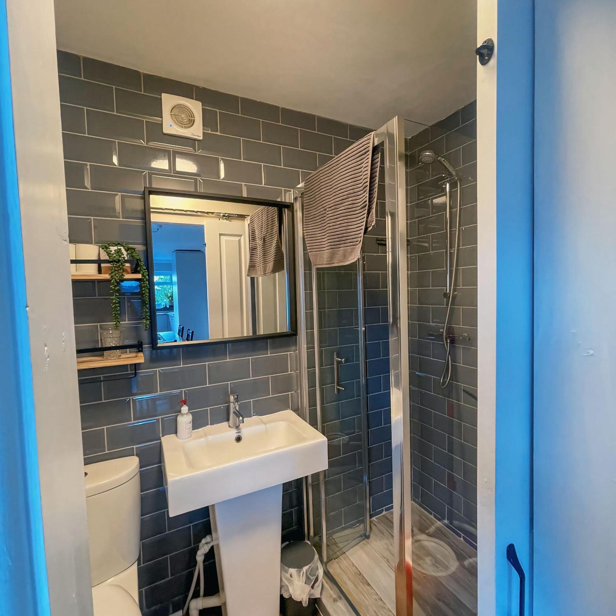 Ser Ar Y Bryn- Lovely Family Home With Garden, Walk To The Village And Beach Saundersfoot Ngoại thất bức ảnh